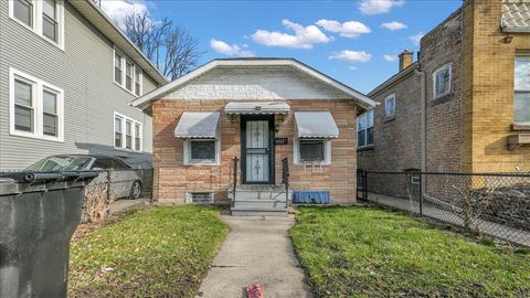 Tiny photo for 1048 W 104th Place, Chicago, IL 60643 (MLS # 12601089)