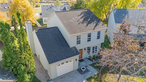 Photo of 1305 Spalding Drive, Mundelein, IL 60060 (MLS # 12558281)