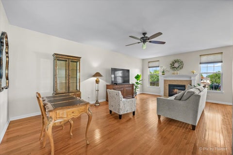 Tiny photo for 1155 Falcon Ridge Drive, Elgin, IL 60124 (MLS # 12730319)