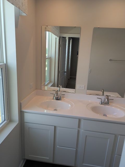 Tiny photo for 1219 Fox Hedge Trail, Hampshire, IL 60140 (MLS # 12662541)
