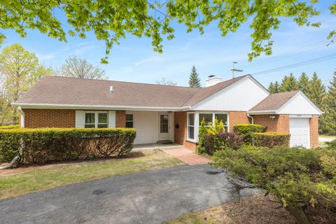 1984 Sunset Road Highland Park IL 60035