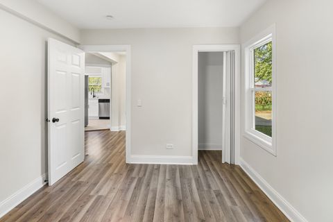 Tiny photo for 1511 Pine Grove Avenue, Round Lake Beach, IL 60073 (MLS # 12490975)
