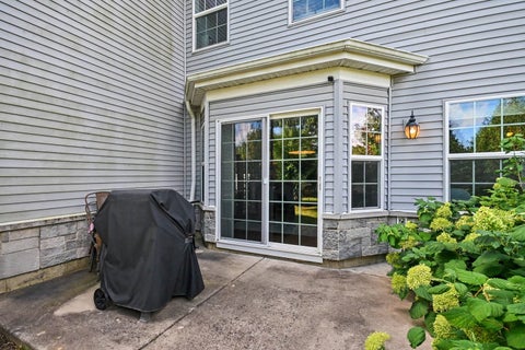 Tiny photo for 1011 Green Meadow Avenue, Vernon Hills, IL 60061 (MLS # 12772993)
