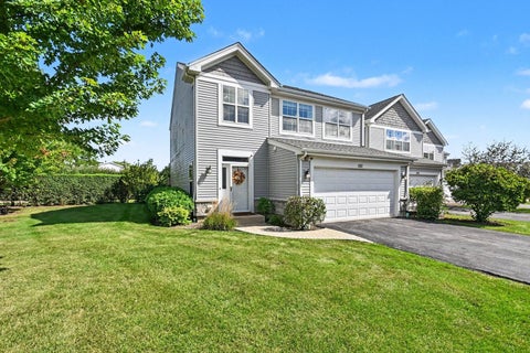 Tiny photo for 1011 Green Meadow Avenue, Vernon Hills, IL 60061 (MLS # 12772993)
