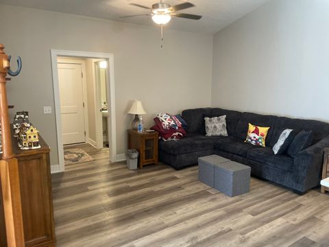 Tiny photo for 186 Beacon Harbor Circle #186, East Moline, IL 61244 (MLS # 12577738)
