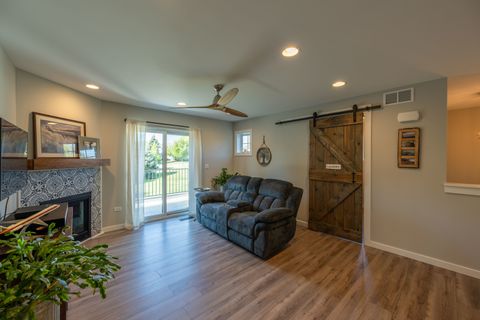 Tiny photo for 1721 State Route 31, Oswego, IL 60543 (MLS # 12476096)