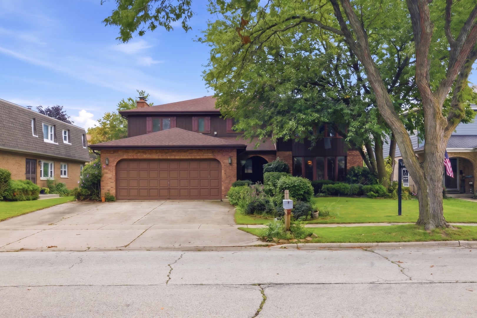 301 N Catino Court