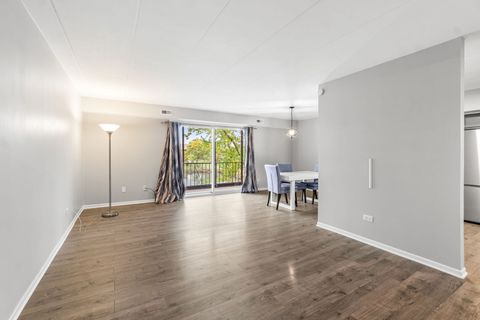 Tiny photo for 9925 Shady Lane #5004, Orland Park, IL 60462 (MLS # 12502919)