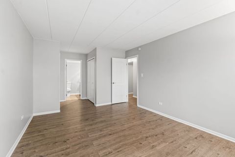 Tiny photo for 9925 Shady Lane #5004, Orland Park, IL 60462 (MLS # 12502919)