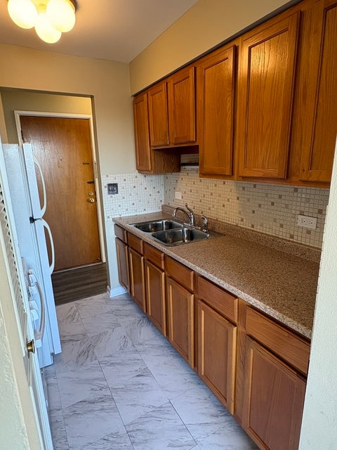 Tiny photo for 7650 W Altgeld Street #516, Elmwood Park, IL 60707 (MLS # 12798193)
