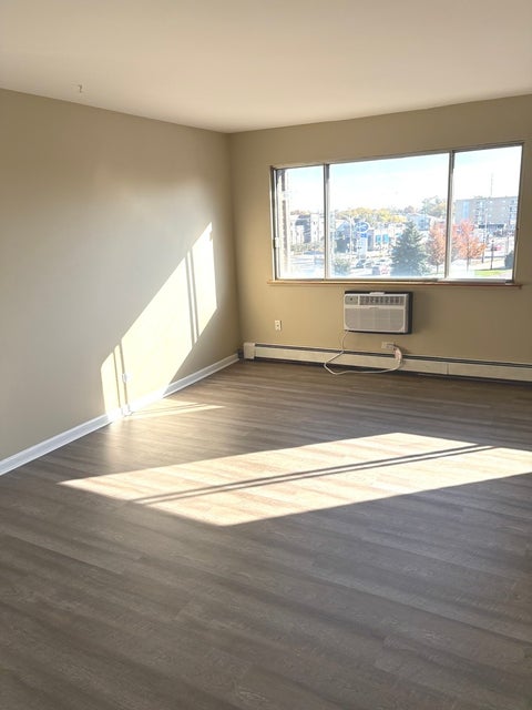 Tiny photo for 7650 W Altgeld Street #516, Elmwood Park, IL 60707 (MLS # 12798193)