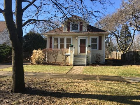 116 N Adams Street Westmont IL 60559