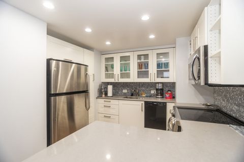 Tiny photo for 40 E 9TH Street #1313, Chicago, IL 60605 (MLS # 12536060)