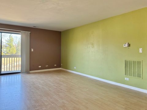 Tiny photo for 6S010 Steeple Run Drive #2D, Naperville, IL 60540 (MLS # 12580019)