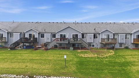 Tiny photo for 1952 Waters Edge Drive, Minooka, IL 60447 (MLS # 12594014)