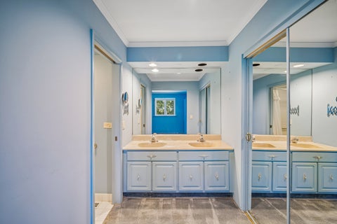 Tiny photo for 1466 Concorde Circle, Highland Park, IL 60035 (MLS # 12753549)