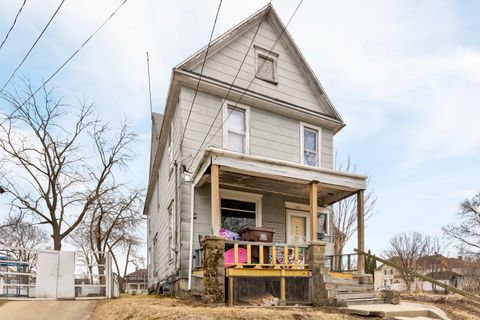 Tiny photo for 455 S State Avenue, Freeport, IL 61032 (MLS # 12437964)