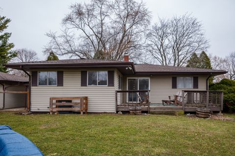 Tiny photo for 38410 N Tewes Court, Beach Park, IL 60087 (MLS # 12589934)