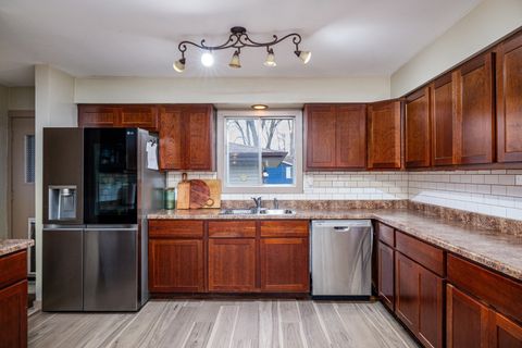 Tiny photo for 38410 N Tewes Court, Beach Park, IL 60087 (MLS # 12589934)