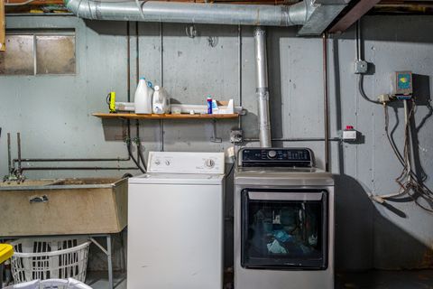 Tiny photo for 38410 N Tewes Court, Beach Park, IL 60087 (MLS # 12589934)