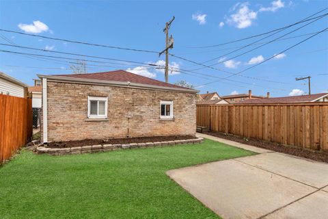 Tiny photo for 2417 N 76th Avenue, Elmwood Park, IL 60707 (MLS # 12616594)