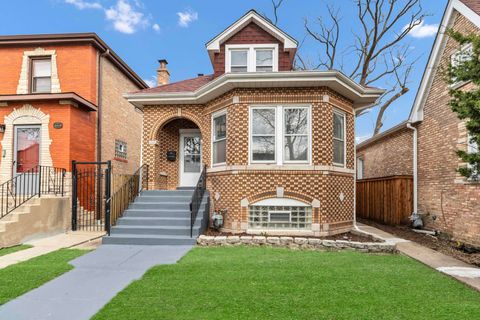 2417 N 76th Avenue Elmwood Park IL 60707