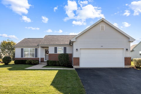 Tiny photo for 814 Hanson Avenue, McHenry, IL 60050 (MLS # 12783723)