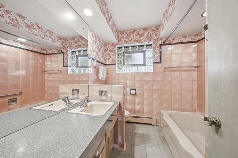Tiny photo for 6138 W 127th Place, Palos Heights, IL 60463 (MLS # 12743614)