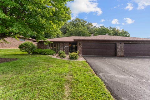 Tiny photo for 3746 53rd Street #1, Moline, IL 61265 (MLS # 12724398)