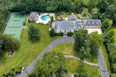 Tiny photo for 2311 Burr Oak RD, Northfield, IL 60093 (MLS # 12694307)