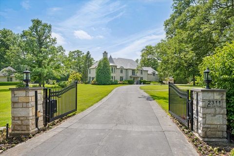 Photo of 2311 Burr Oak RD, Northfield, IL 60093 (MLS # 12694307)