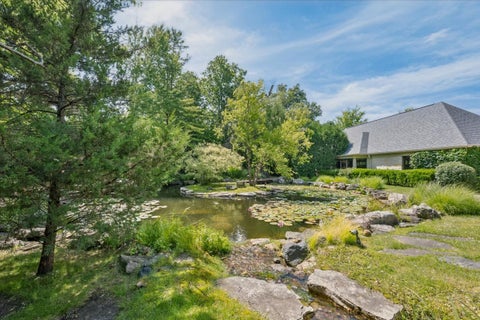 Tiny photo for 2311 Burr Oak RD, Northfield, IL 60093 (MLS # 12694307)