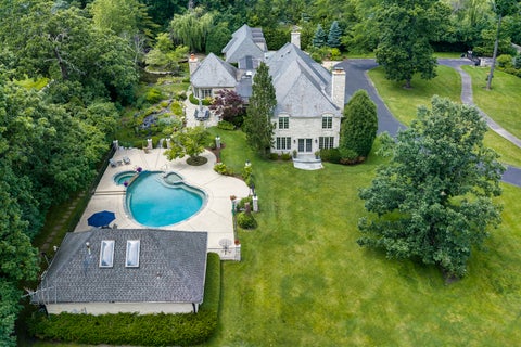 Tiny photo for 2311 Burr Oak RD, Northfield, IL 60093 (MLS # 12694307)