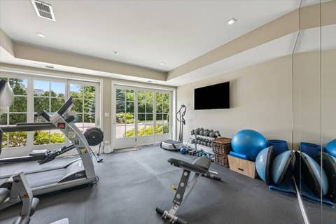 Tiny photo for 2311 Burr Oak RD, Northfield, IL 60093 (MLS # 12694307)