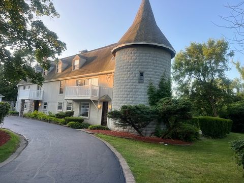 14935 W Old School Road Mettawa IL 60048