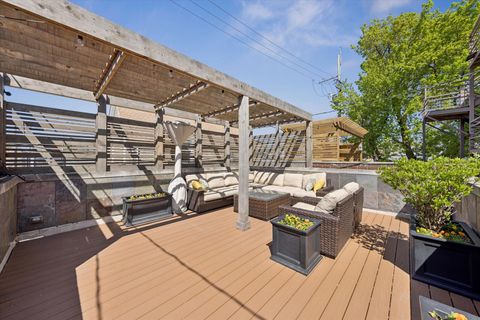 Tiny photo for 2338 N OAKLEY Avenue, Chicago, IL 60647 (MLS # 12626518)