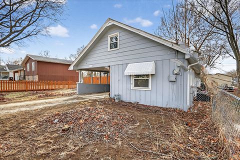 Tiny photo for 2929 Sewell Street, Rockford, IL 61109 (MLS # 12549593)