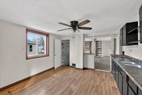 Tiny photo for 2929 Sewell Street, Rockford, IL 61109 (MLS # 12549593)