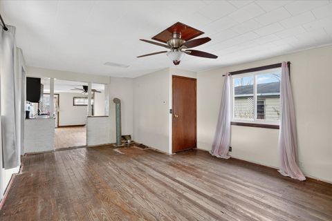 Tiny photo for 2929 Sewell Street, Rockford, IL 61109 (MLS # 12549593)