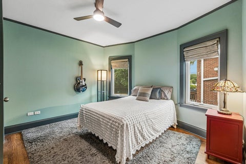 Tiny photo for 1225 N Grove Avenue, Oak Park, IL 60302 (MLS # 12752834)
