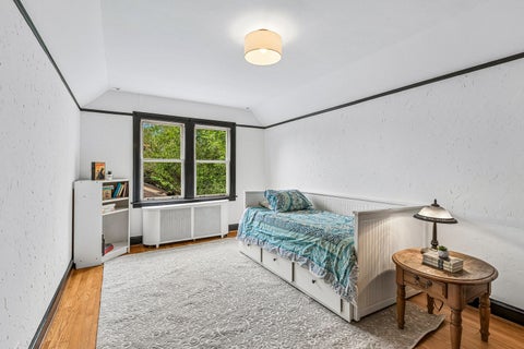 Tiny photo for 1225 N Grove Avenue, Oak Park, IL 60302 (MLS # 12752834)