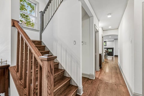 Tiny photo for 1225 N Grove Avenue, Oak Park, IL 60302 (MLS # 12752834)
