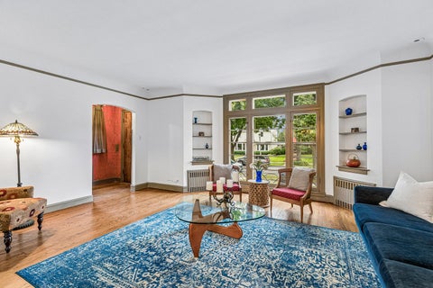 Tiny photo for 1225 N Grove Avenue, Oak Park, IL 60302 (MLS # 12752834)