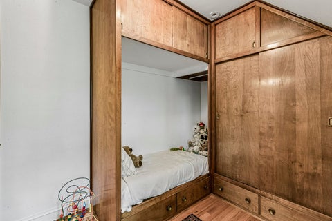 Tiny photo for 1225 N Grove Avenue, Oak Park, IL 60302 (MLS # 12752834)