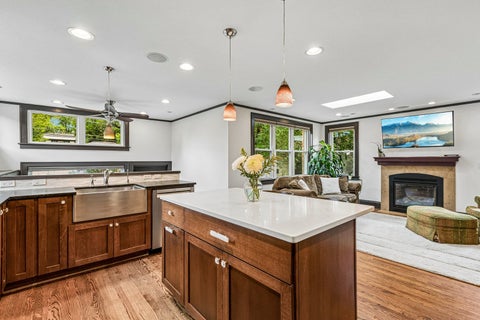 Tiny photo for 1225 N Grove Avenue, Oak Park, IL 60302 (MLS # 12752834)