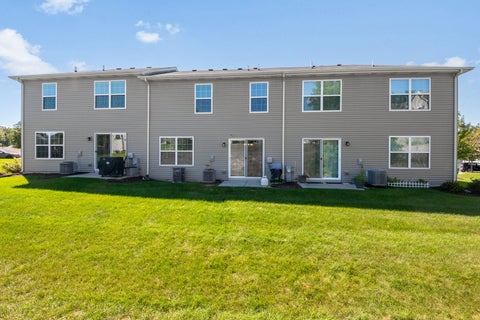 Tiny photo for 7103 Hidden Green Circle, Fox Lake, IL 60020 (MLS # 12770101)