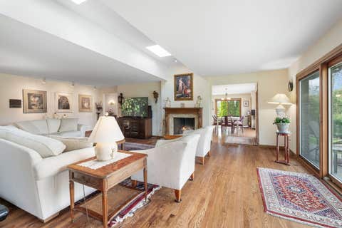 Tiny photo for 14 Hamilton Lane, Oak Brook, IL 60523 (MLS # 12697084)