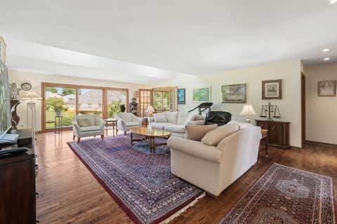 Tiny photo for 14 Hamilton Lane, Oak Brook, IL 60523 (MLS # 12697084)