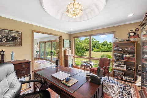 Tiny photo for 14 Hamilton Lane, Oak Brook, IL 60523 (MLS # 12697084)