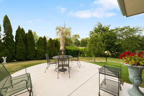 Tiny photo for 14 Hamilton Lane, Oak Brook, IL 60523 (MLS # 12697084)